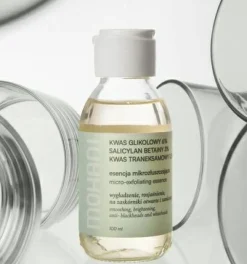 Aufhellende, Poren-verfeinernde Mikro-Peeling-Essenz