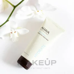 Feuchtigkeitsspendende Creme-Maske für das Gesicht mit Mineralien aus dem Toten Meer