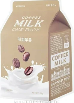 Feuchtigkeitsspendende Tuchmaske mit Milchkaffee