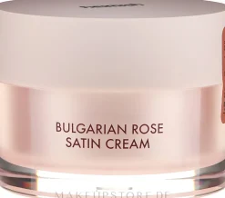 Feuchtigkeitsspendende und aufhellende Gesichtscreme mit bulgarischer Rose