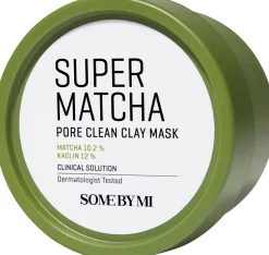 Feuchtigkeitsspendende und porenreinigende Gesichtsmaske mit Tonerde und Matcha