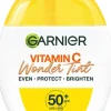 Getönte Pflege mit Vitamin C für das Gesicht mit Lichtschutzfaktor SPF50, Farbton natürlich