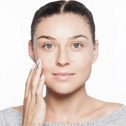 Getönte schützende Tagescreme SPF 20