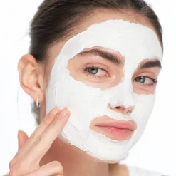 3 in 1 Hautklar Gesichtsreinigung + Gesichtspeeling + Gesichtsmaske