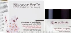 Regenerierende Gesichtscreme mit Perlen und Kirschblüte