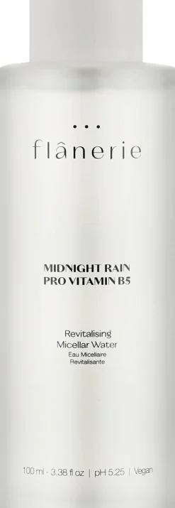 Revitalisierendes Mizellenwasser
