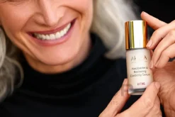 Revitalisierendes Serum für die Elastizität der Haut